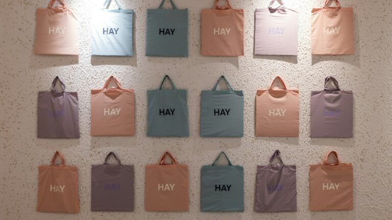 upcycling cotton tshirts produce bags